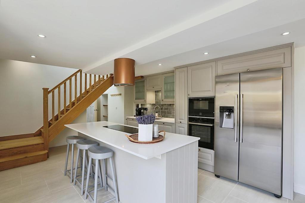 Luxury Cotswold Cottage With Hot Tub In Stow On The Wold! Extérieur photo