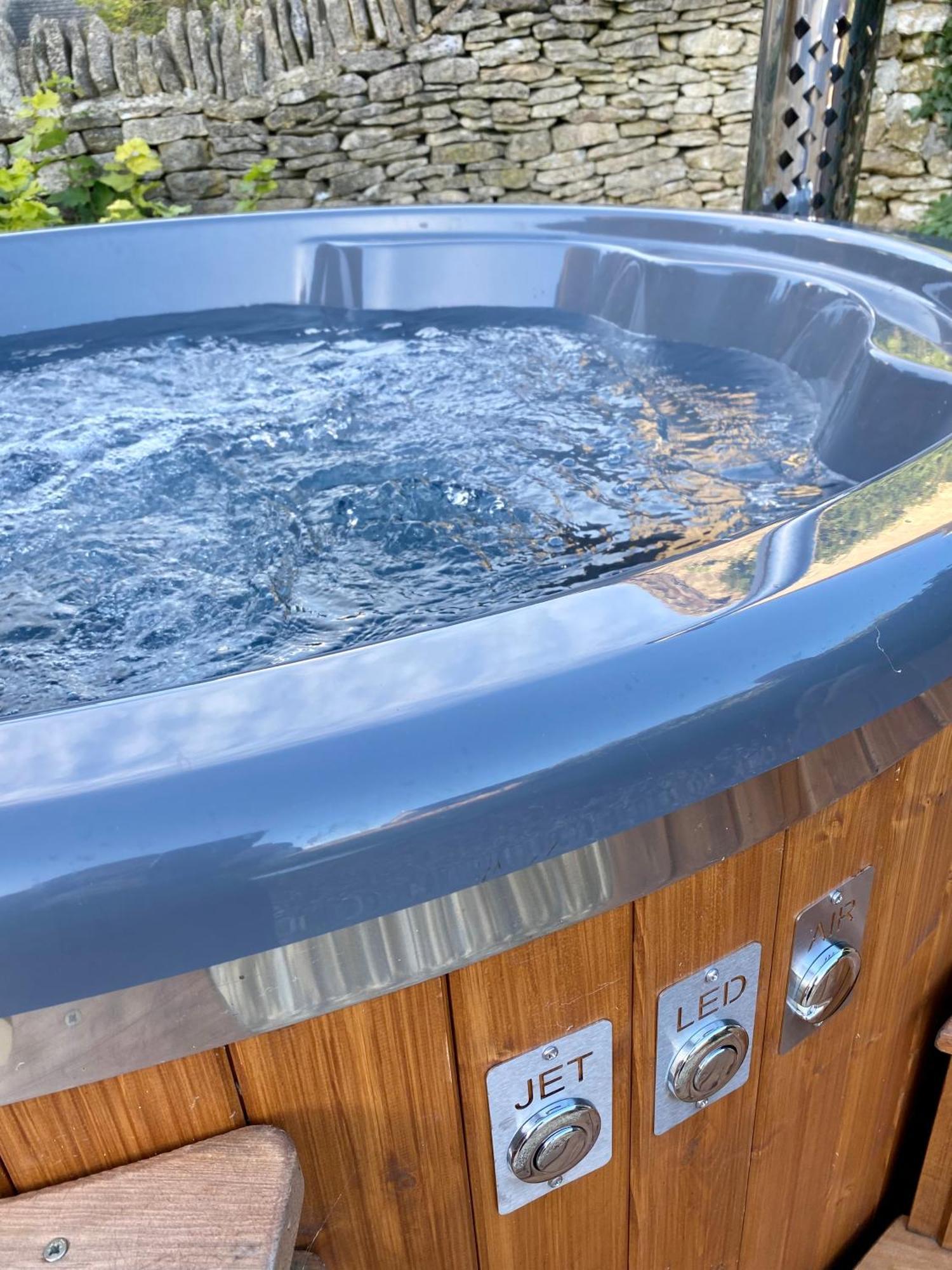 Luxury Cotswold Cottage With Hot Tub In Stow On The Wold! Extérieur photo
